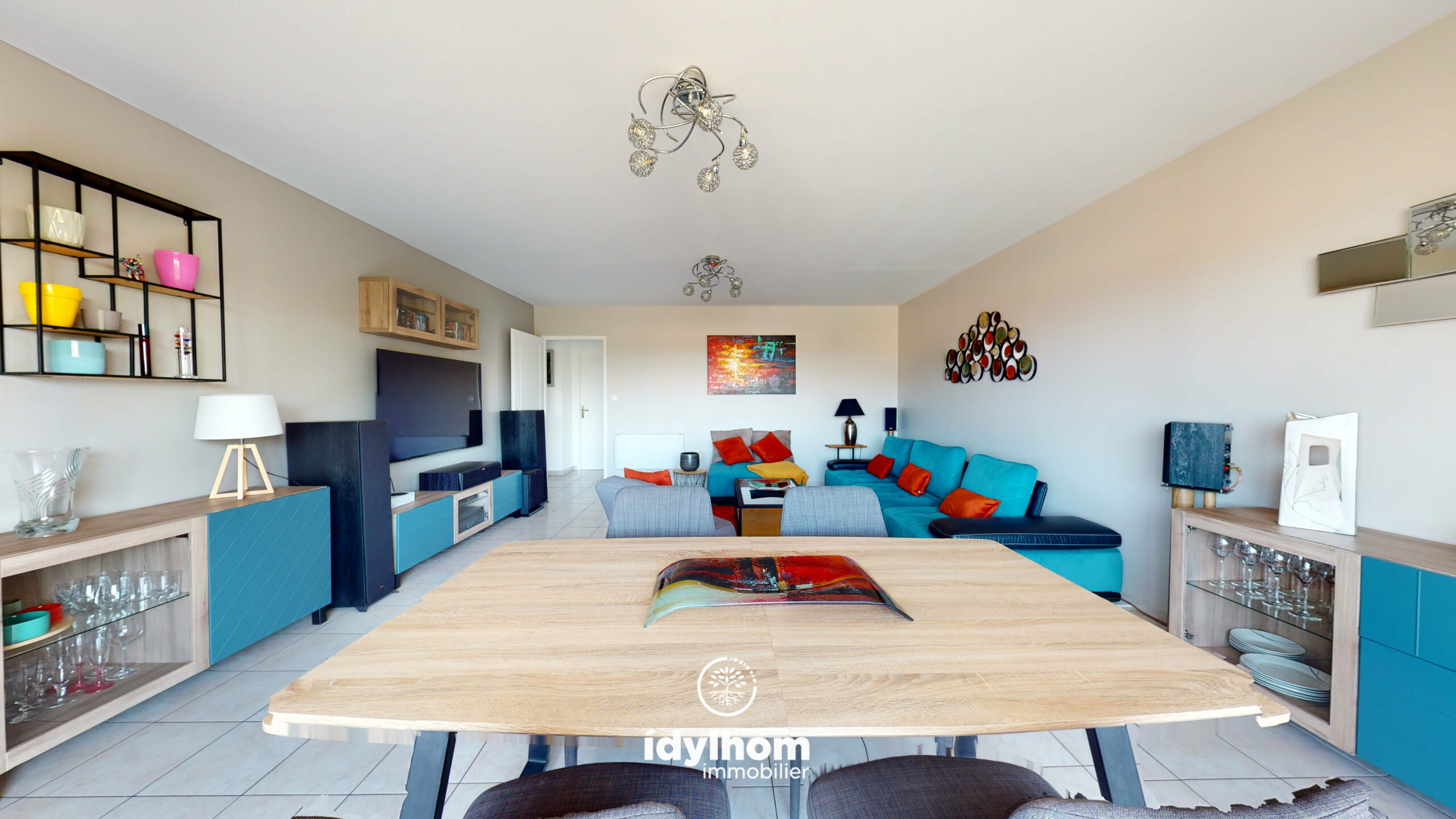 AZUR : Appartement T4 traversant de 104 m2 en dernier étage à Labastide St Pierre