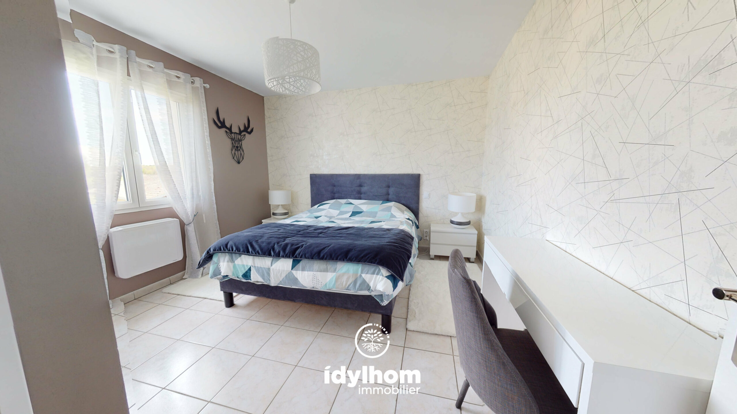 AZUR : Appartement T4 traversant de 104 m2 en dernier étage à Labastide St Pierre