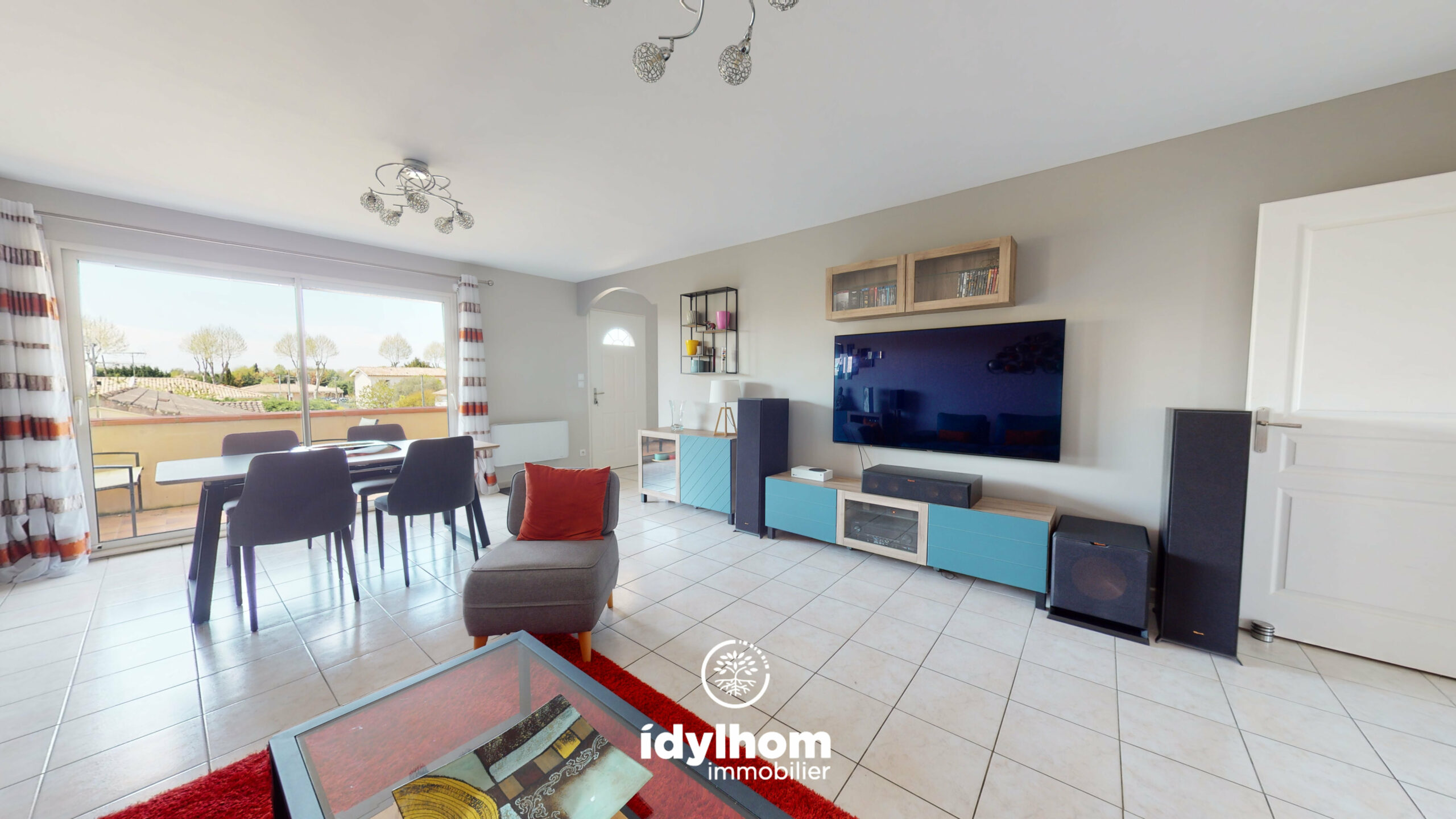 AZUR : Appartement T4 traversant de 104 m2 en dernier étage à Labastide St Pierre