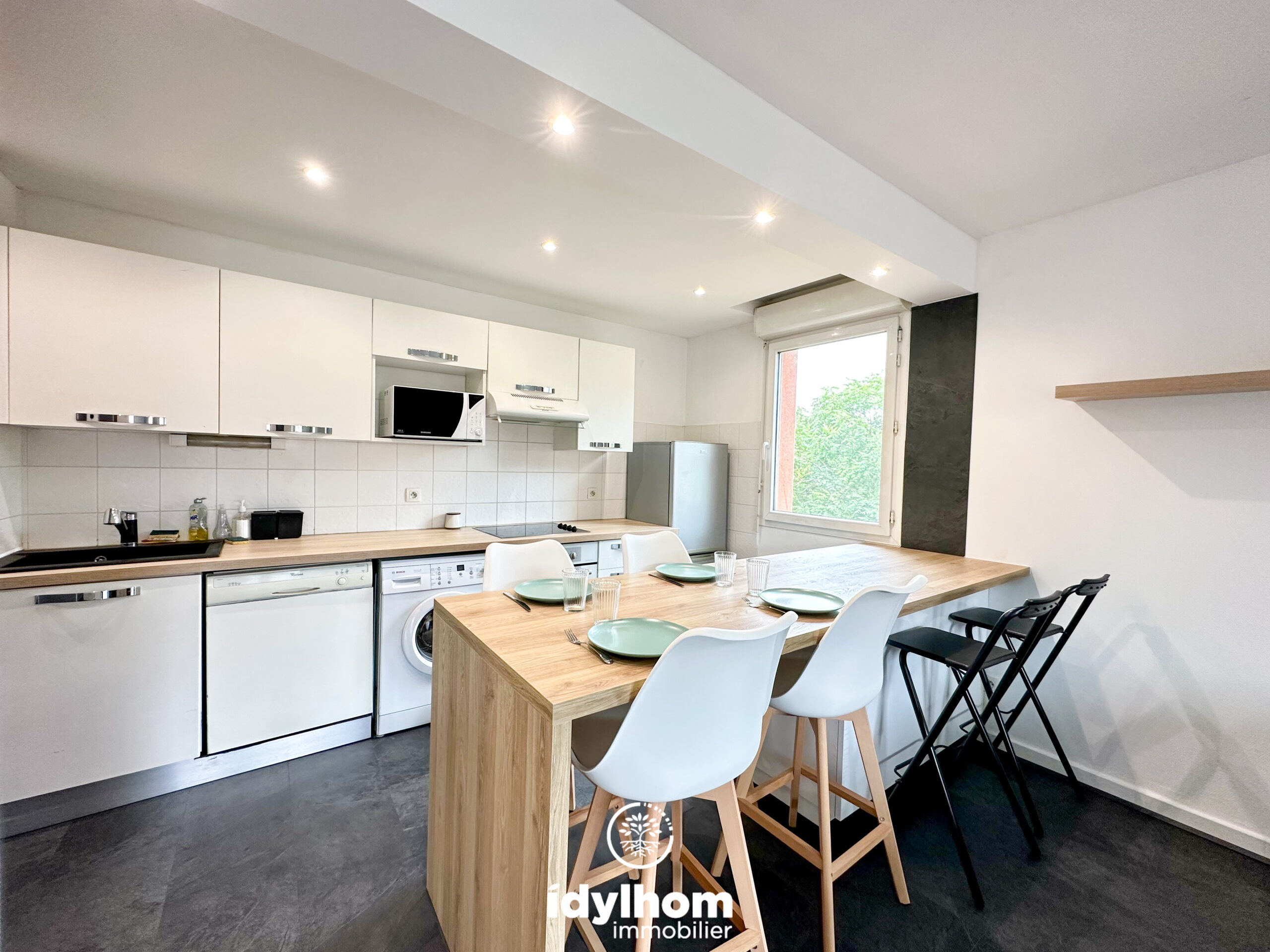COSY : Appartement T3 meublé et climatisé + parking à Aucamville