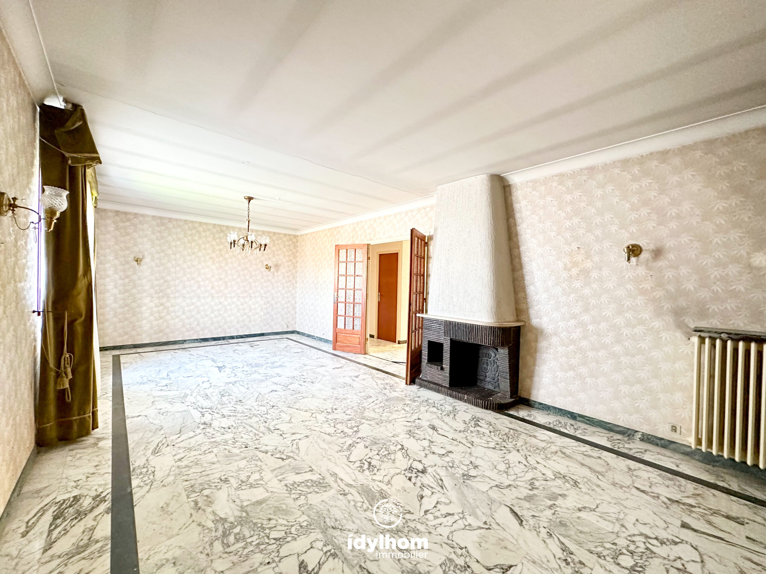 ITALIA : Maison T7 de 187 m2 à rénover à Colomiers