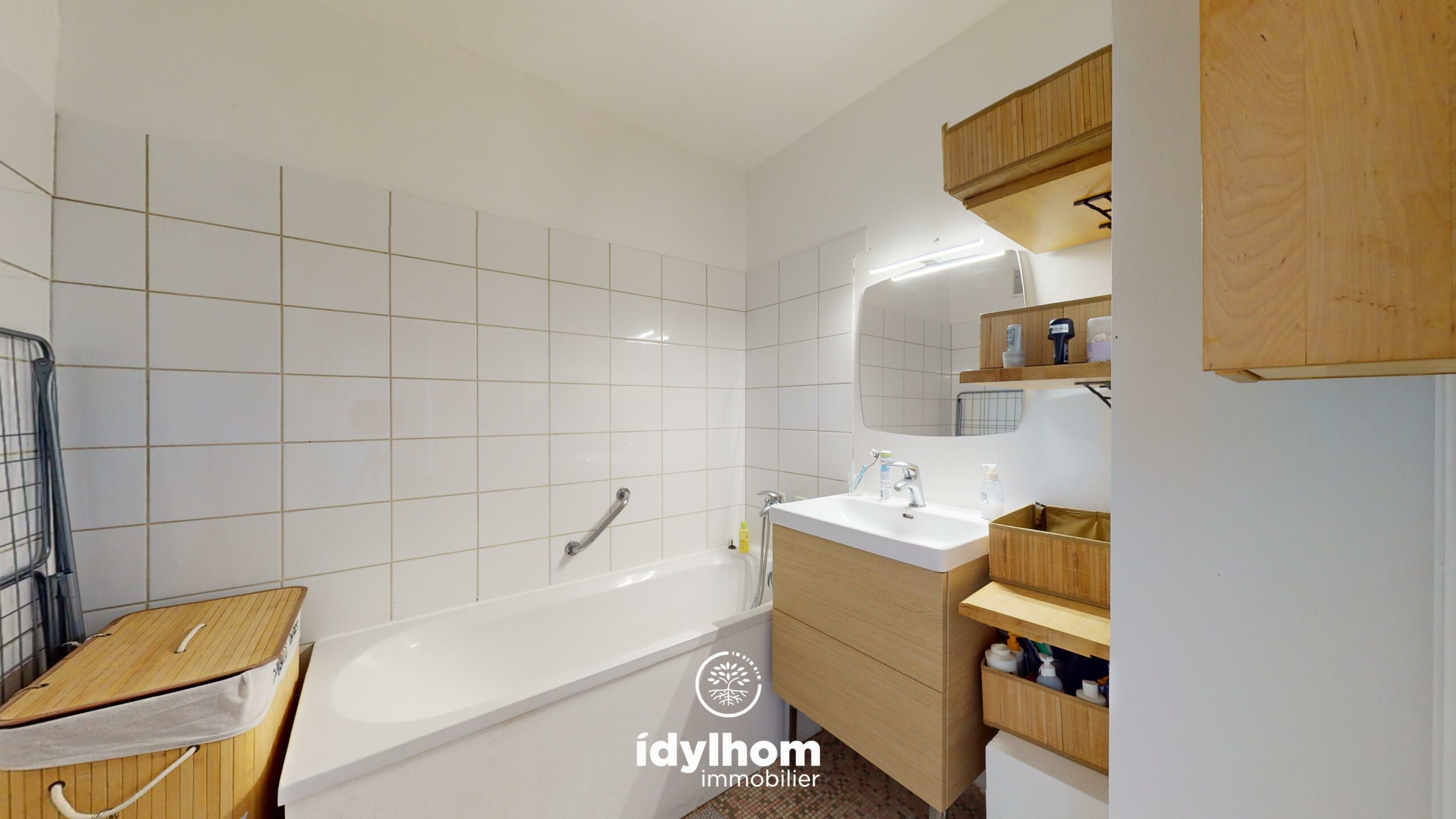 HORIZON : Appartement T4 de 66 m² au dernier étage, avec cave et parking – Toulouse – métro Rangueil