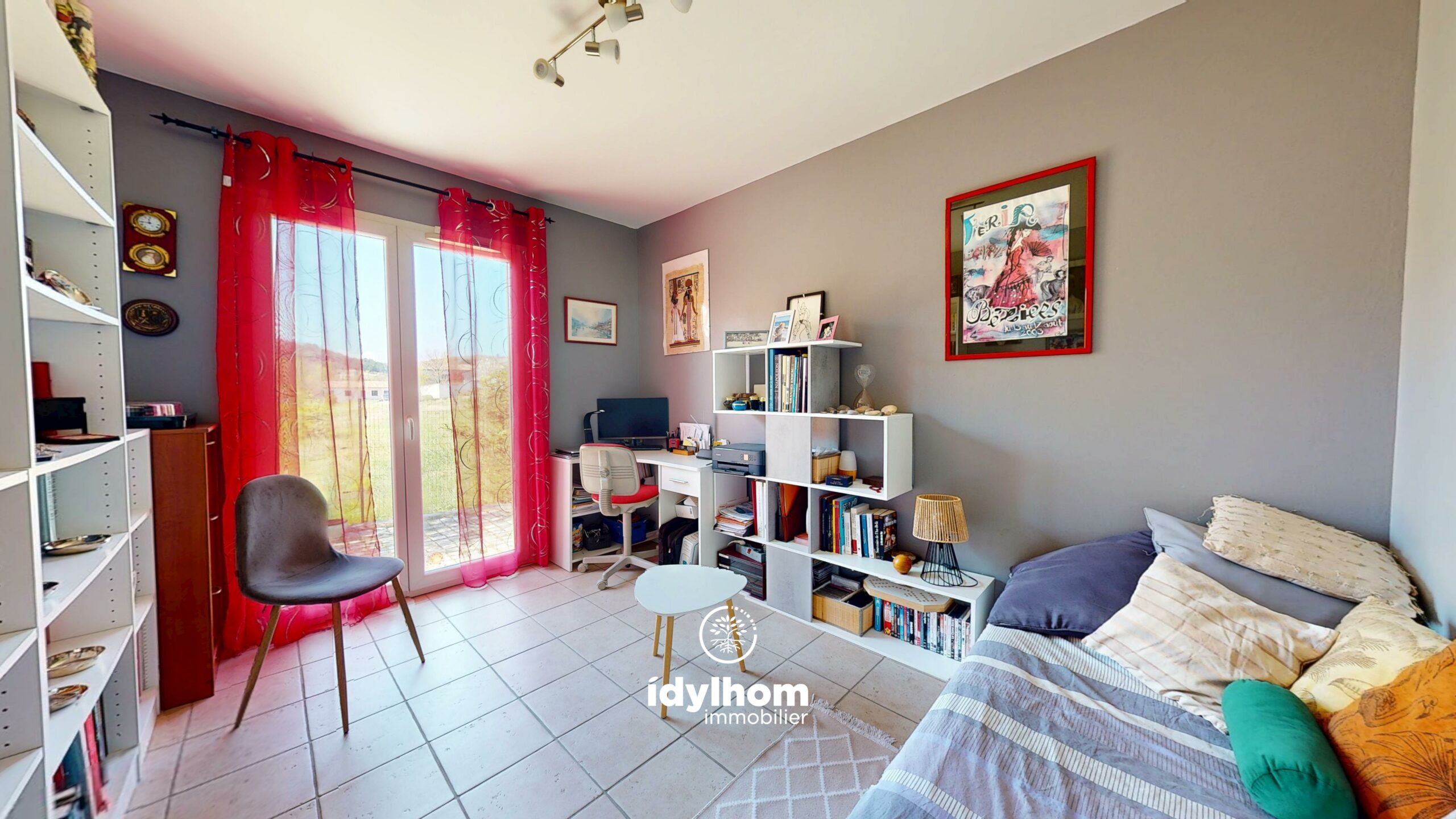 ROCAPALMA : Maison T6 de 170 m2 avec piscine et garage à Villeneuve-la-Comptal