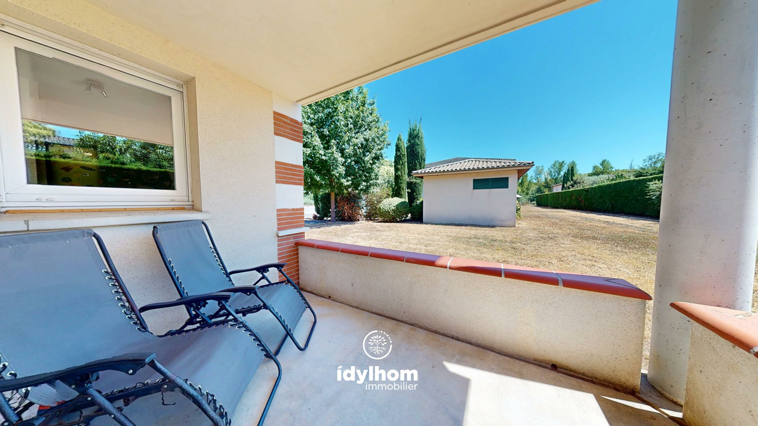 KAORA -Appartement T3 lumineux avec terrasse, double parking & 2 piscines