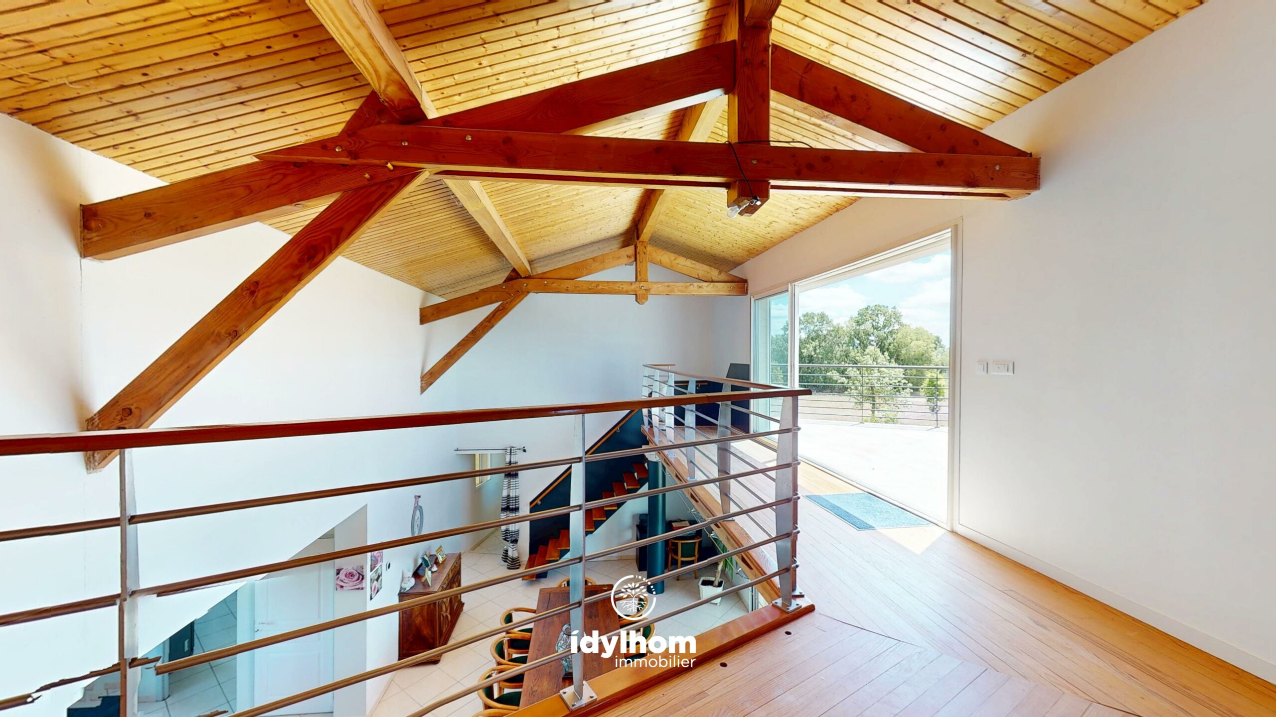 TOSCANE – Villa d’exception de 260 m2 avec piscine et sous-sol à Castelnau-de-Lévis