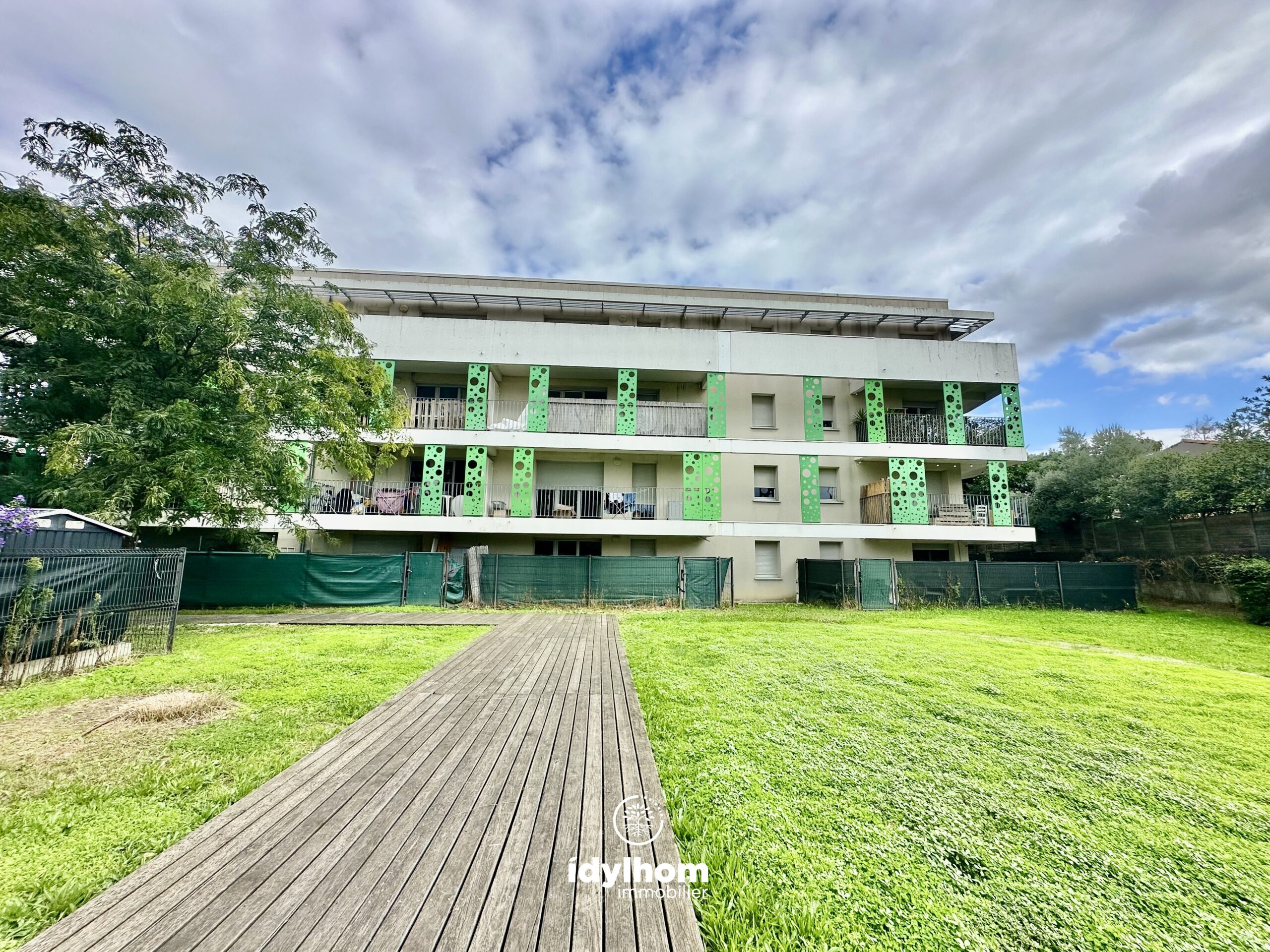 GREENY : Appartement T3 de 63 m2 avec terrasse et parking – proche métro – Toulouse (31200)