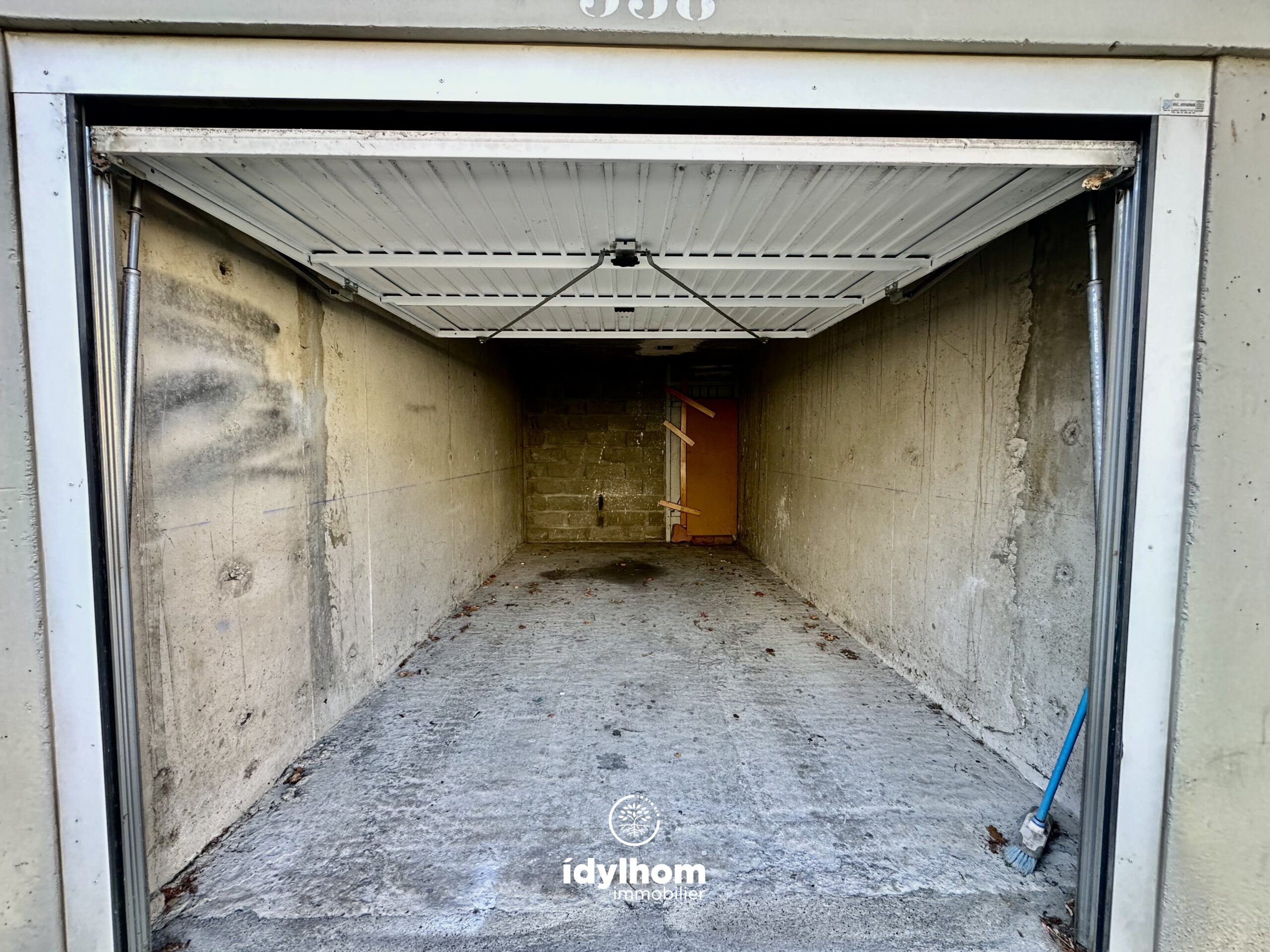 Garage / Box de 14 m2 – Secteur Amouroux – Toulouse