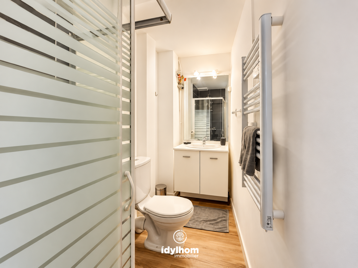 JEAN : Studio rénové de 23,60 m2 à Toulouse, Av. Jean Rieux